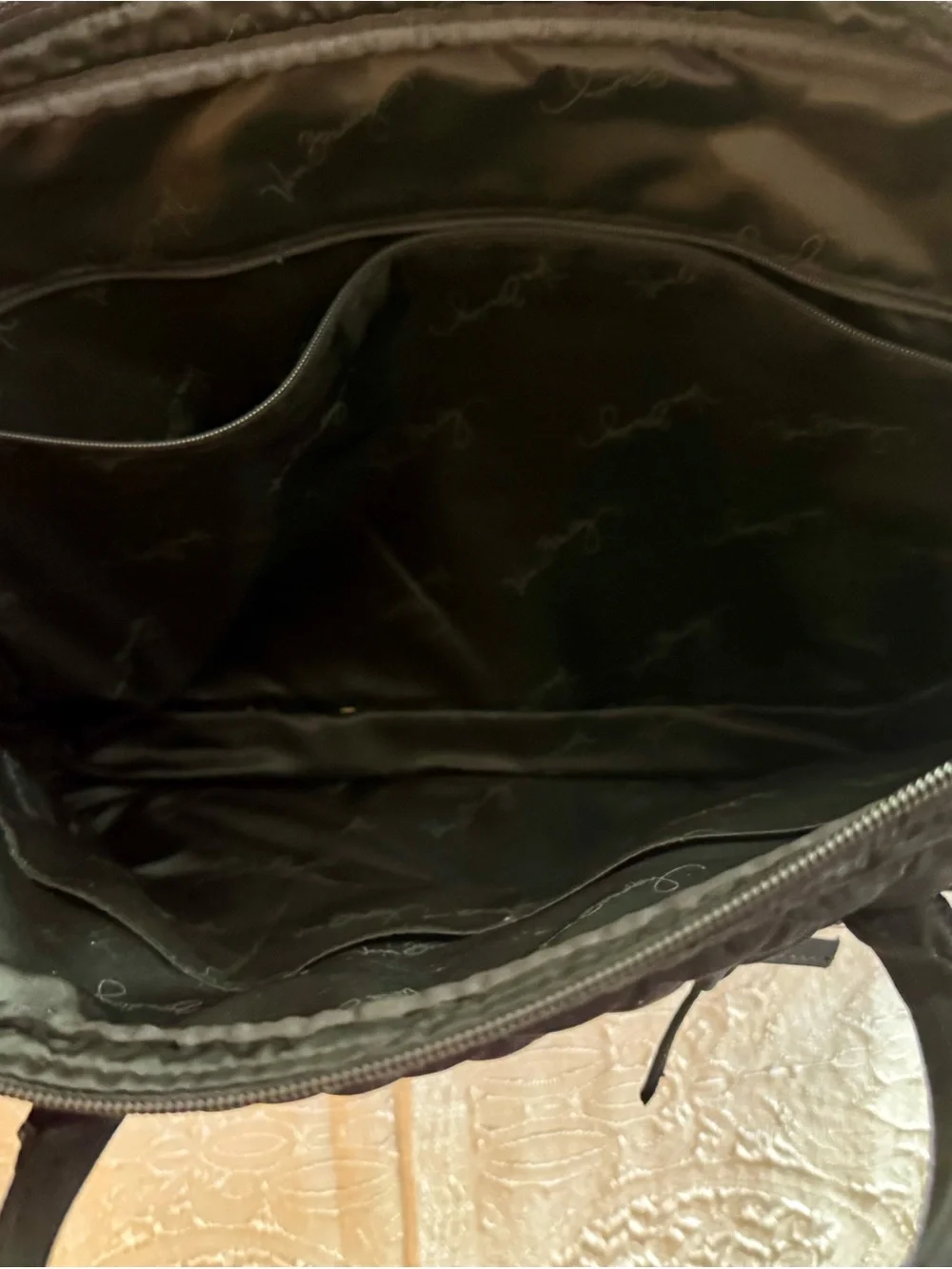 Quilted Black Travel Tote Shoulder Bag - Unbranded